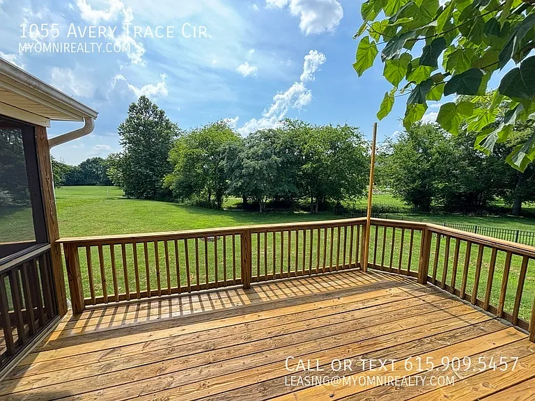 1055 Avery Trace Cir — Photo 38