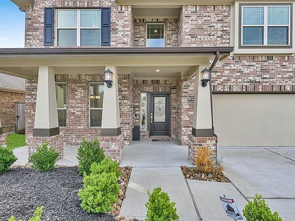 2nd image of 2938 Fox Ledge Ct
