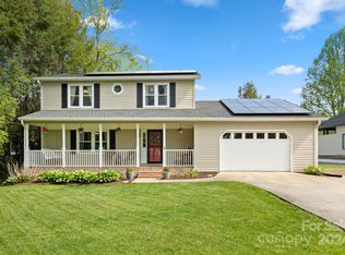 9 Mountain View Dr, Arden, NC 28704