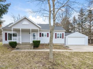 418 Johnson St NW, Grand Rapids, MI 49534