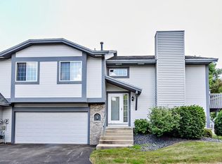 2727 Spyglass Ct NW, Rochester, MN 55901