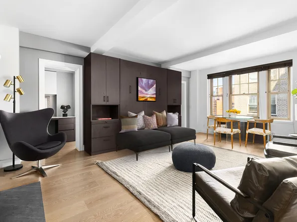 299 West 12th Street image 1 of 8