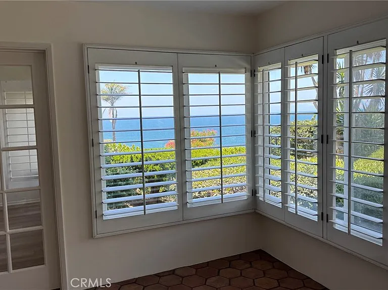 639 Paseo De La Playa #102 — Photo 11