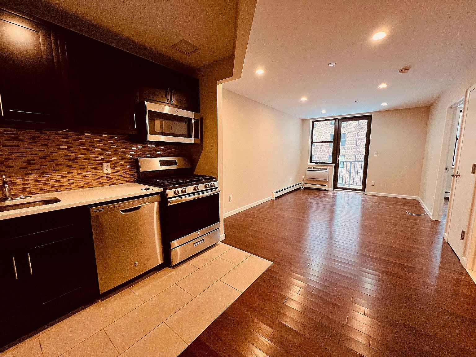 45 Hinckley Pl APT 2H, Brooklyn, NY 11218 Zillow
