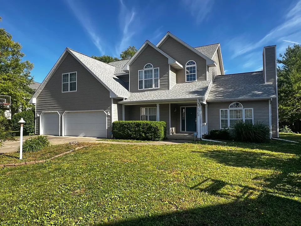 2708 Bayhill Dr
