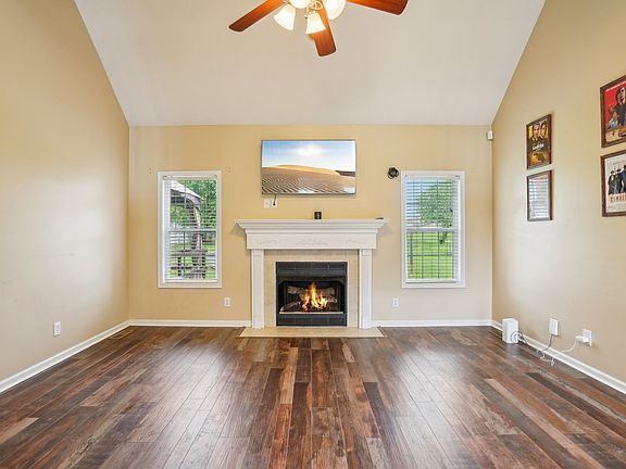 5th image of 754 McClain Dr