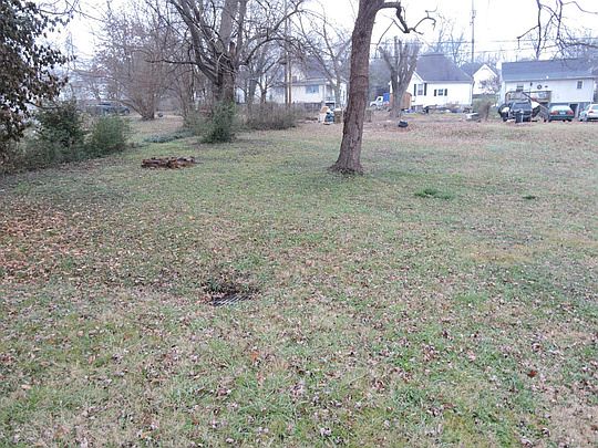 5th image of 314 E Oldham Ave
