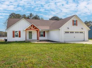 686 County Road 580, Centre, AL 35960