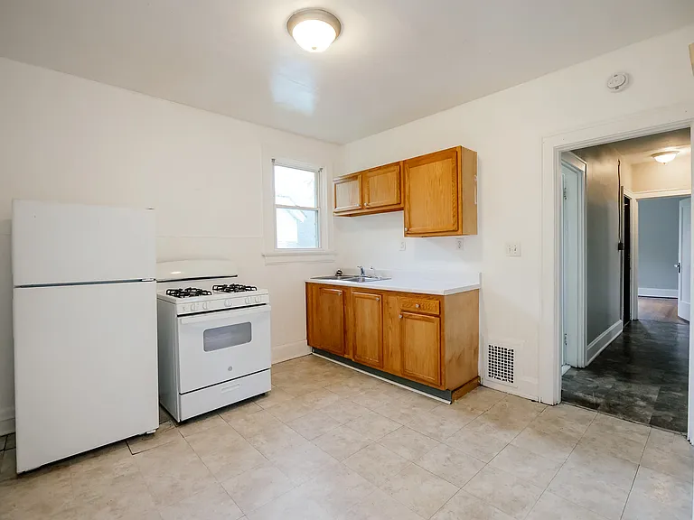 2730 Shaffer Ave #2 — Photo 4