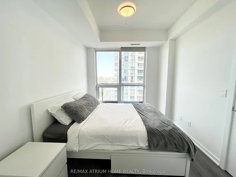38 Forest Manor Rd #1701 — Photo 11