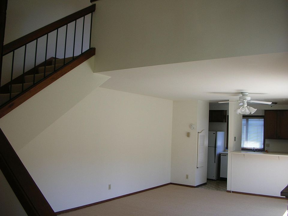 1st image of 88 Cypress Pl