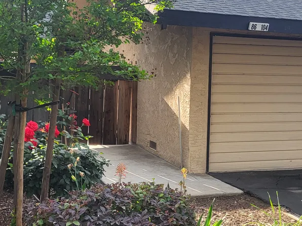 86 W Sierra Ave APT 104, Fresno, CA 93704