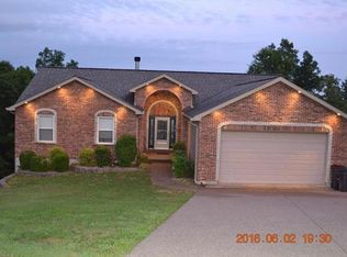 6104 Glennon Dr, Imperial, MO