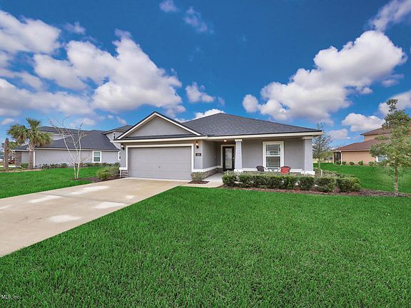 2nd image of 380 Palazzo Cir