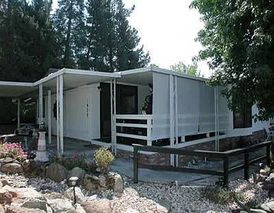 1920 Sunset Dr photo 1