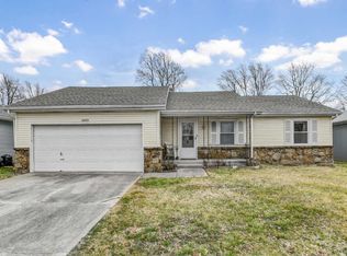 2434 S Fort Ave, Springfield, MO 65807