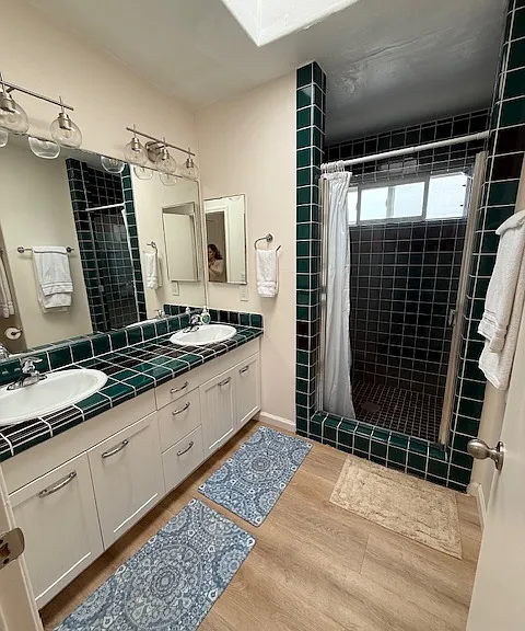718 Sunset Ct — Photo 14