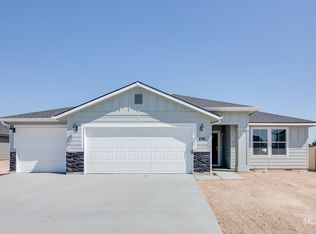 616 W Tanzanite Dr, Kuna, ID 83634