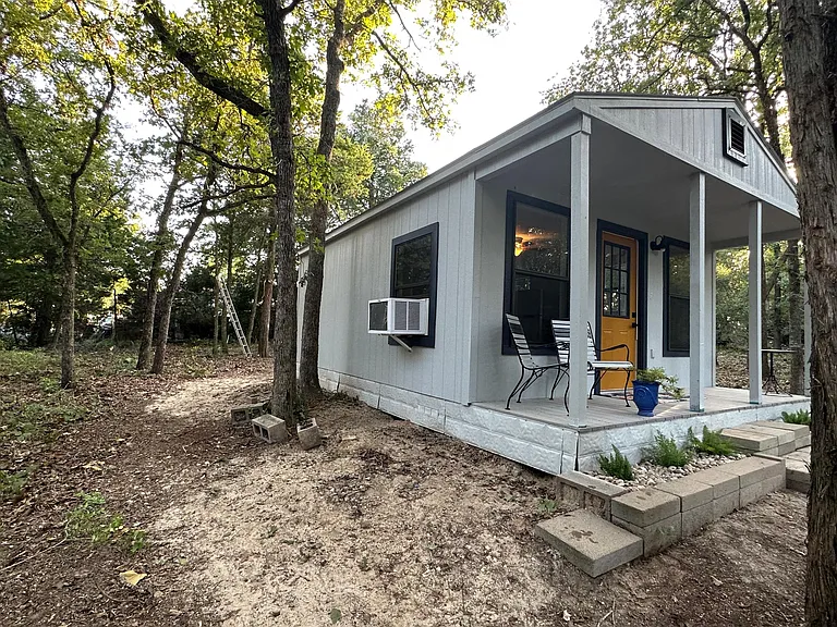 Coyote Ln — Photo 2