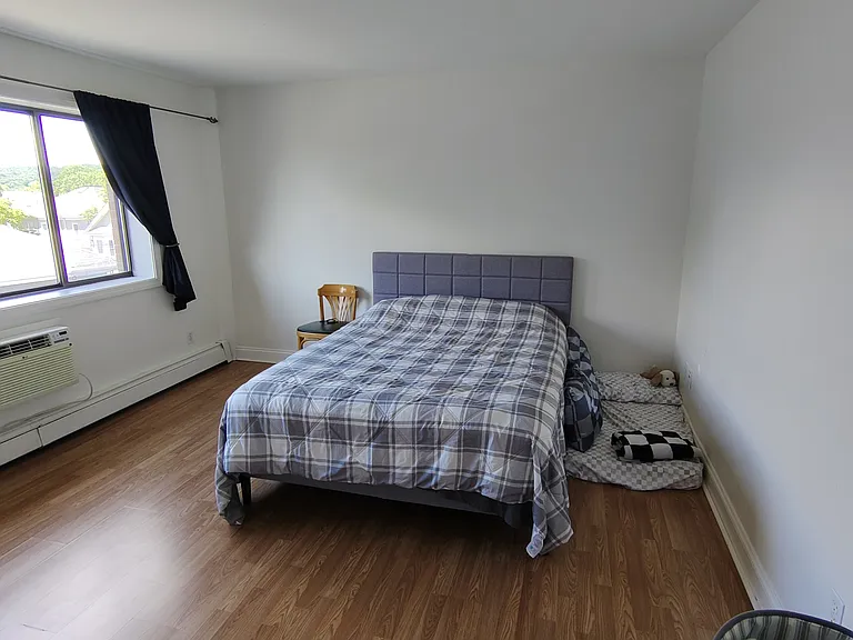 41 Walnut St #44 — Photo 6