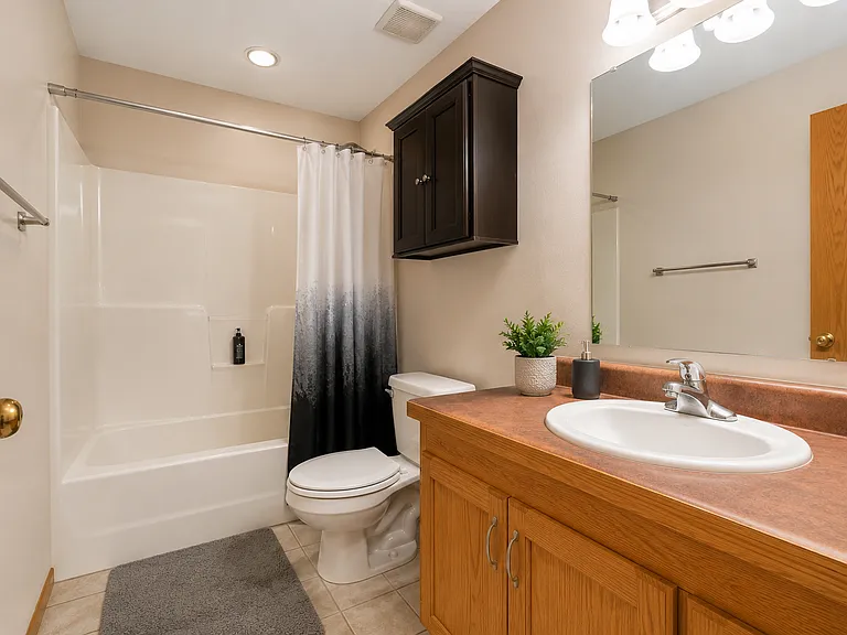 794 Dayton Ave — Photo 12