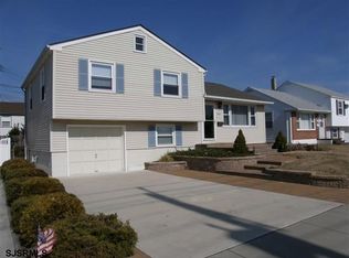 8103 Amherst Ave, Margate, NJ 08402