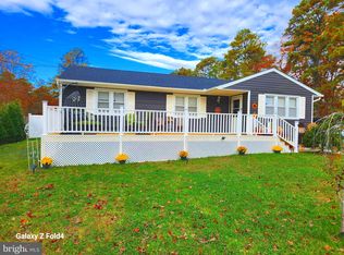 19 N River Dr, Williamstown, NJ 08094