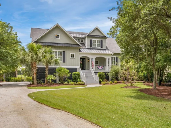 702 Collins Meadow Dr., Georgetown, SC 29440