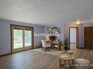 10 Hartley St APT 3, Lewiston, ME 04240