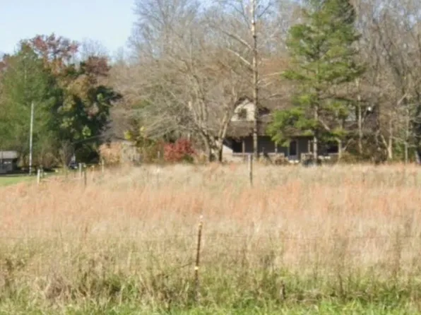 14557 Pittsburg Rd, Marion, IL 62959