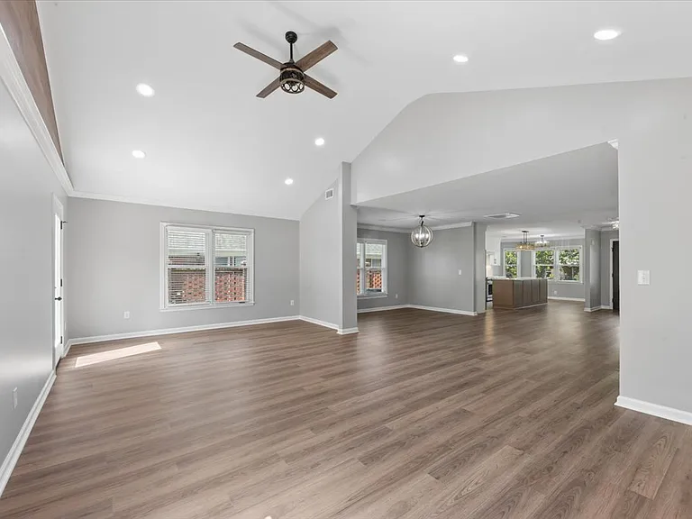 1665A Fairway Place Ln — Photo 11