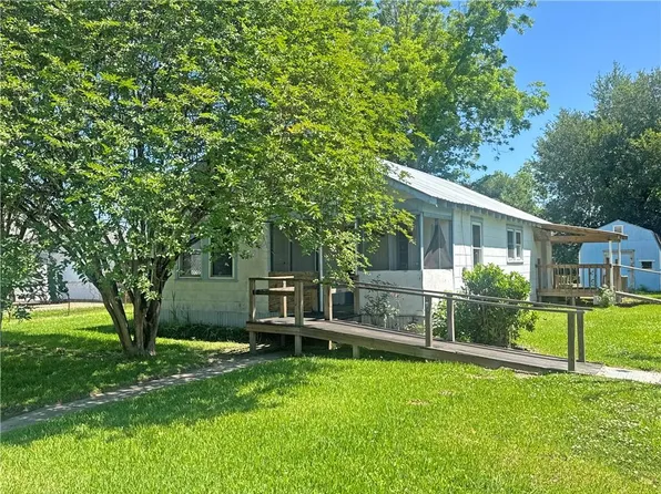 160 N Pine St, Gramercy, LA 70052
