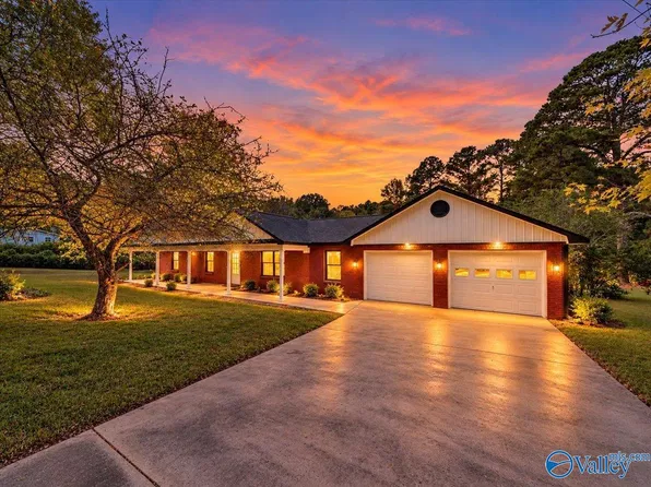1374 Bluff City Rd, Somerville, AL 35670