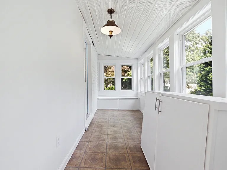 81 Huntington Rd #1 — Photo 17
