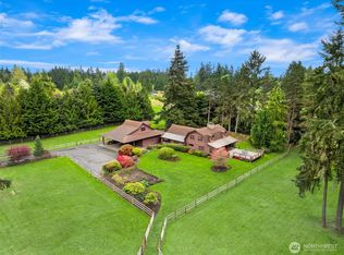 1916 NE Sawdust Hill Rd, Poulsbo, WA 98370