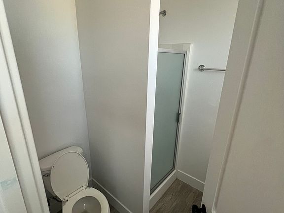 5th image of 1576 W 36th Pl #1