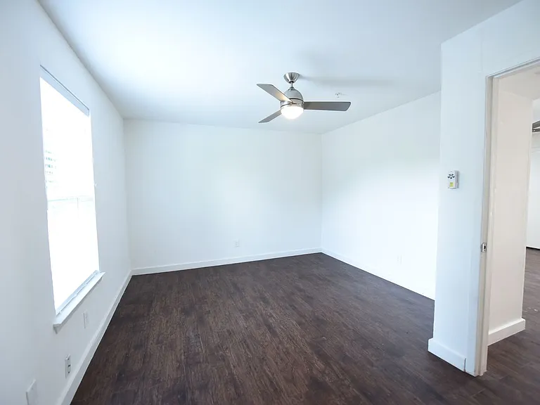 5404 Reiger Ave — Photo 11