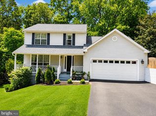 40 Rocky Way Dr, Stafford, VA 22554