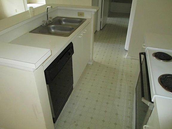 4th image of 4855 Via Palm Lake #3