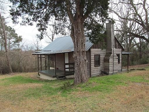 2nd image of 786 County Road 4586