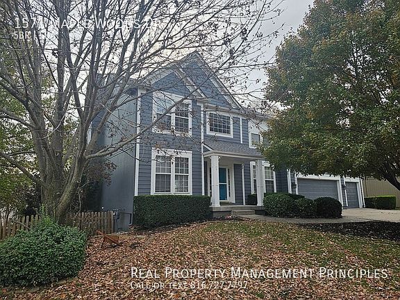 2nd image of 1571 Maple Woods Dr