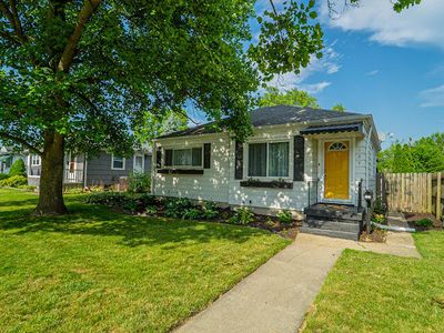 127 S Virginia St, Hobart, IN, 46342