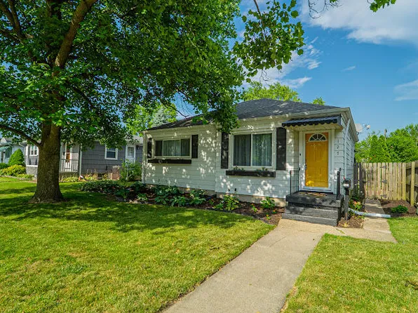 127 S Virginia St, Hobart, IN 46342