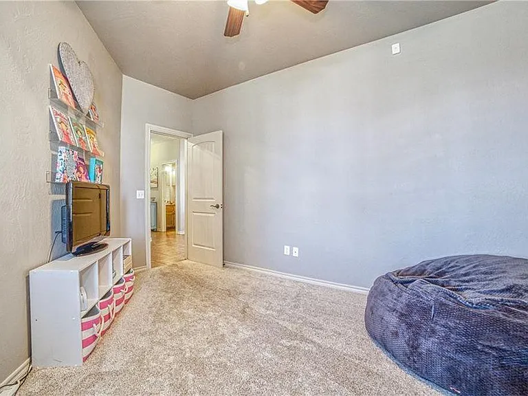 2332 NW 157th St — Photo 25