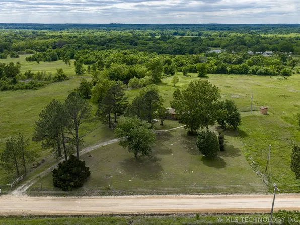 103051 N 3810th Rd, Okemah, OK 74859