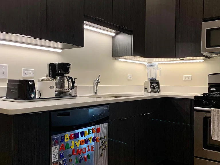 3912 N Kostner Ave #1 — Photo 6