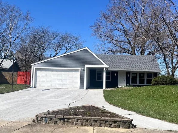 165 Arrowhead Ln, Bolingbrook, IL 60440