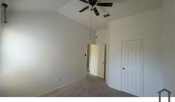 5601 Piedra Dr — Photo 10