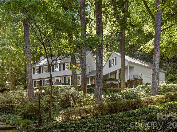 2nd image of 212 Estate Dr