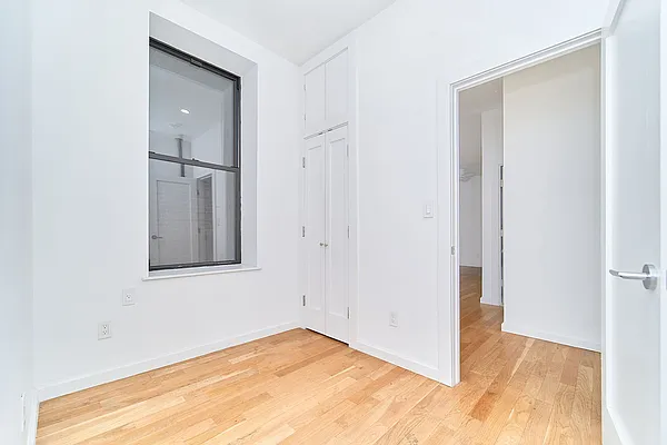 Rented by Living New York | media 7